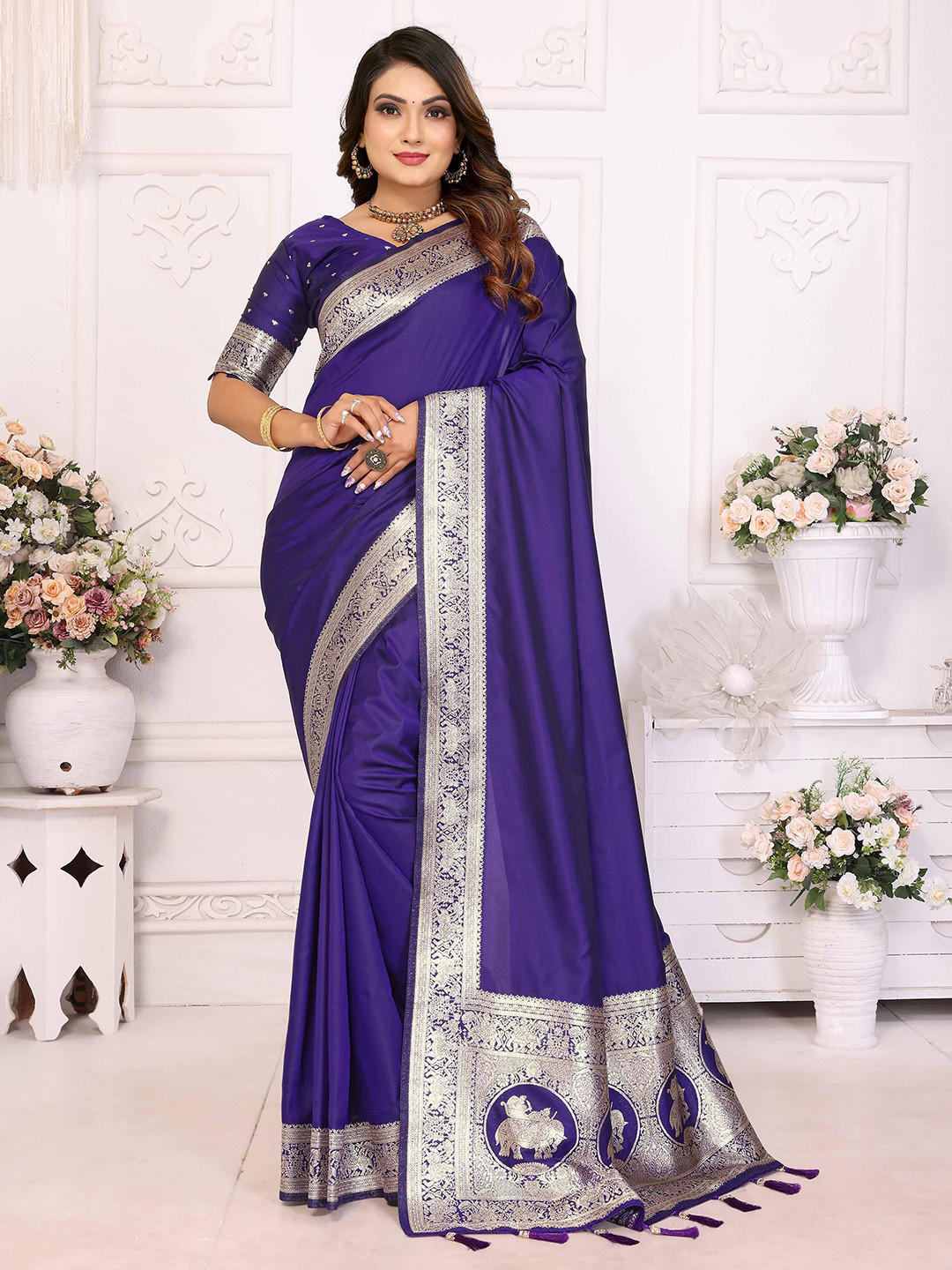 Ekta Textiles Zari Art Silk Banarasi Saree