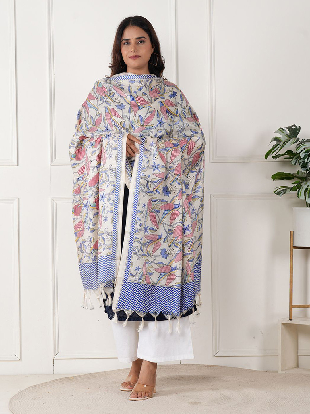 URBAN KANYA Birds Printed Silk Dupatta