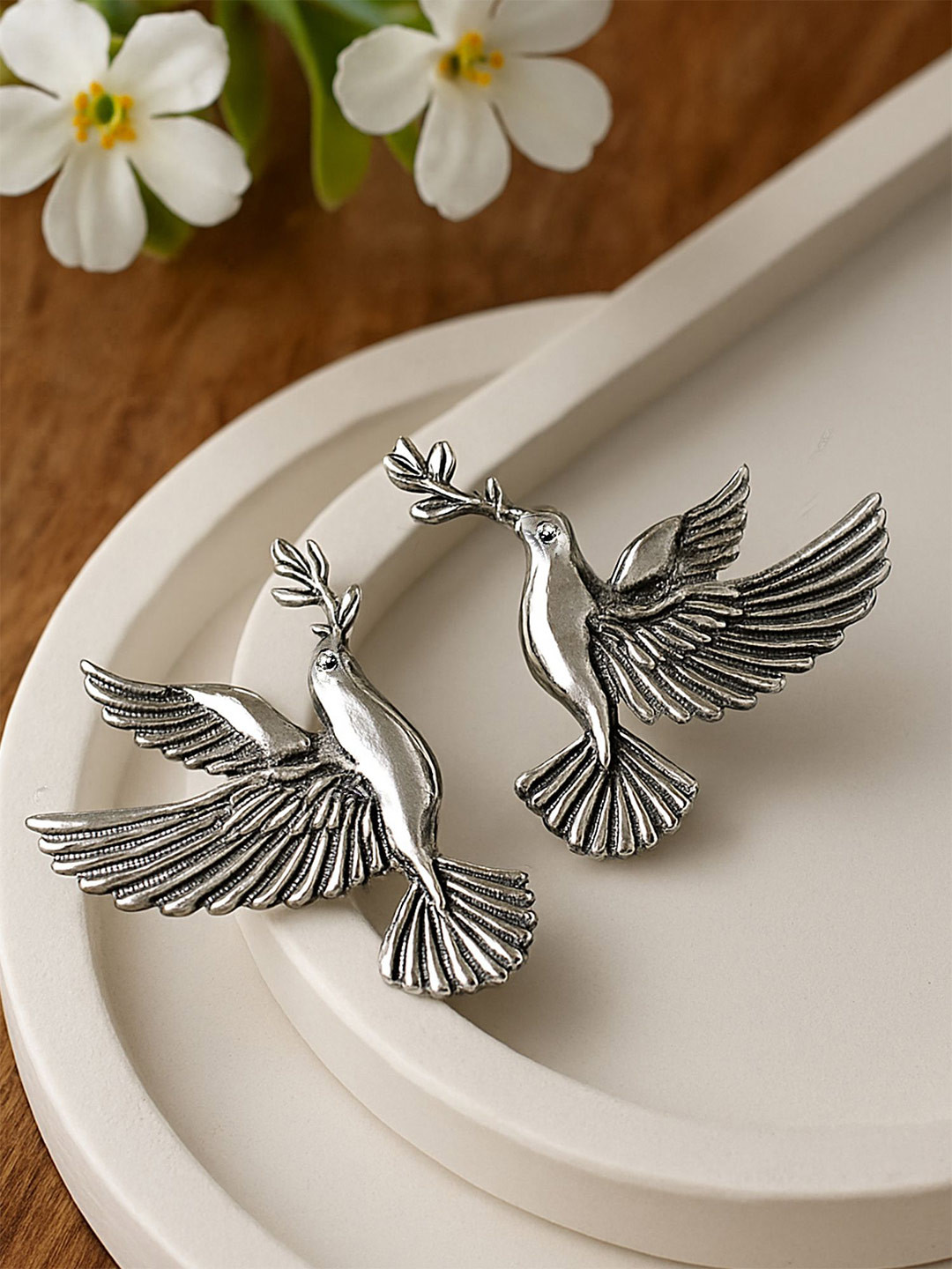 Kalakrith Milano Chiraya Shaped Oxidised Studs