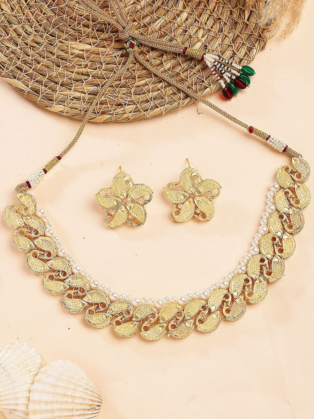 KARATCART Gold-Plated Polki Fish Shape Kundan Studded Necklace & Earring Set