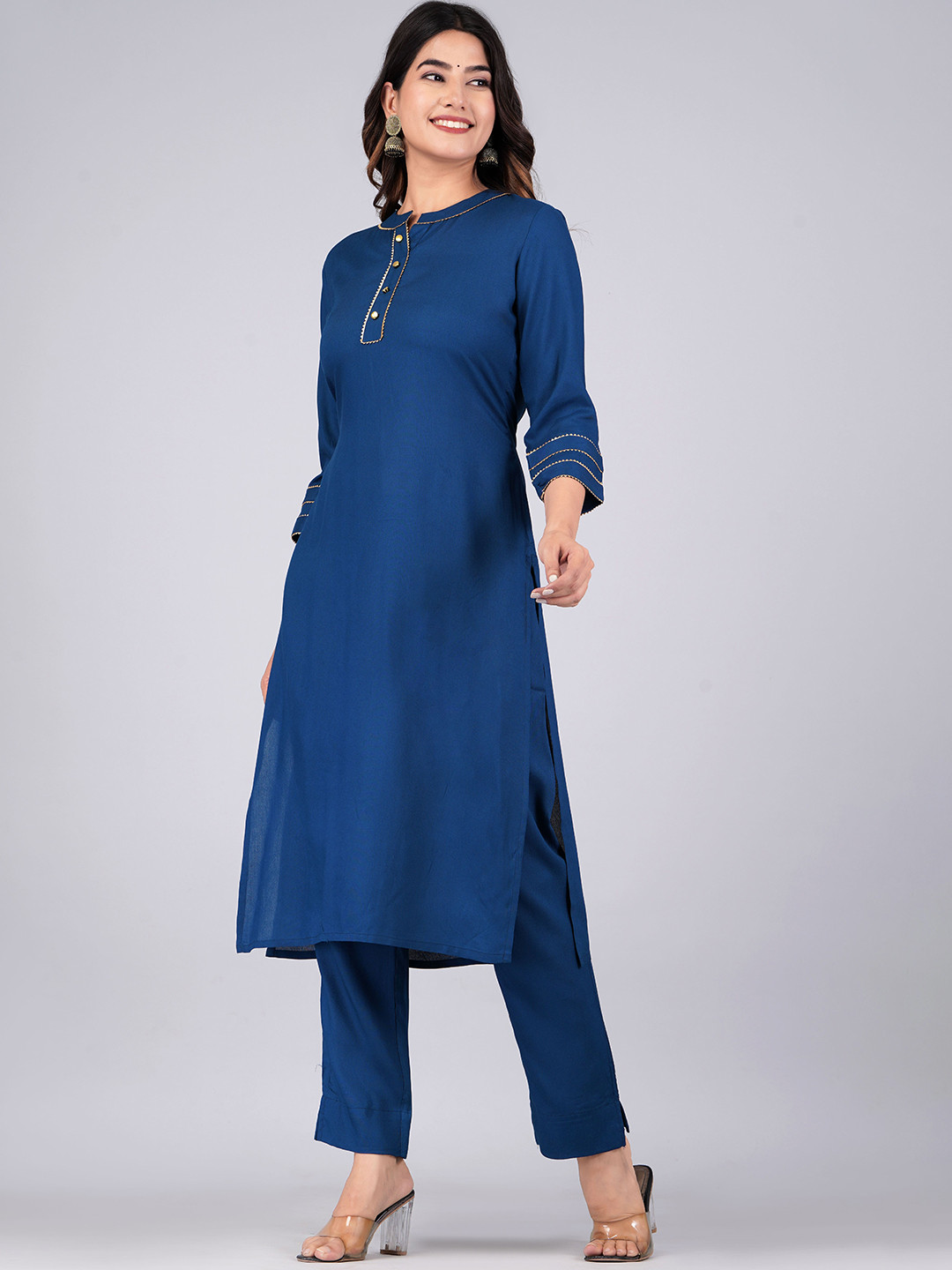 Mishree Collection Women Solid Kurta with Trouser