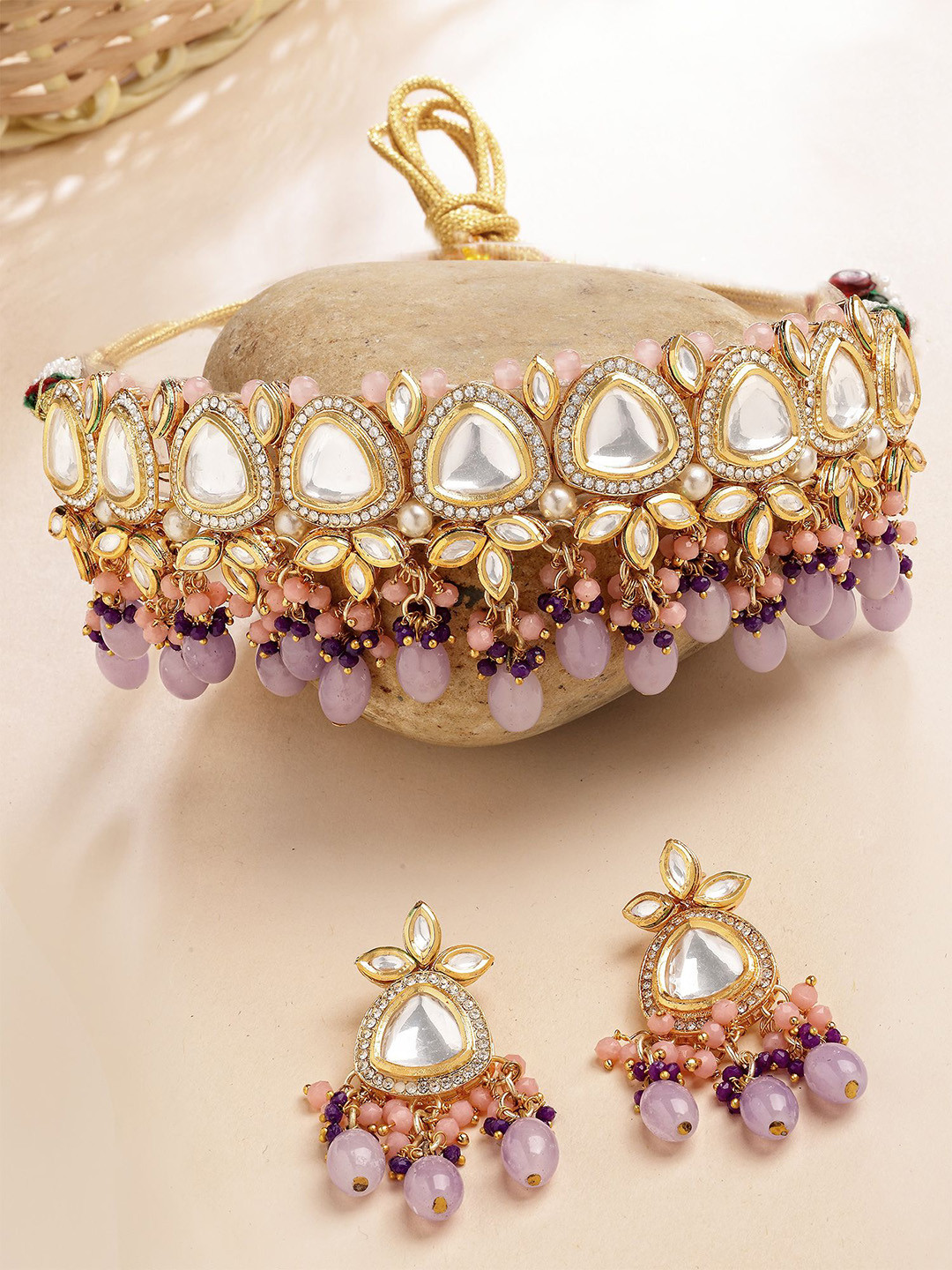 KARATCART Women Gold-Plated Polki Kundan Studded Choker Necklace And Earrings Set