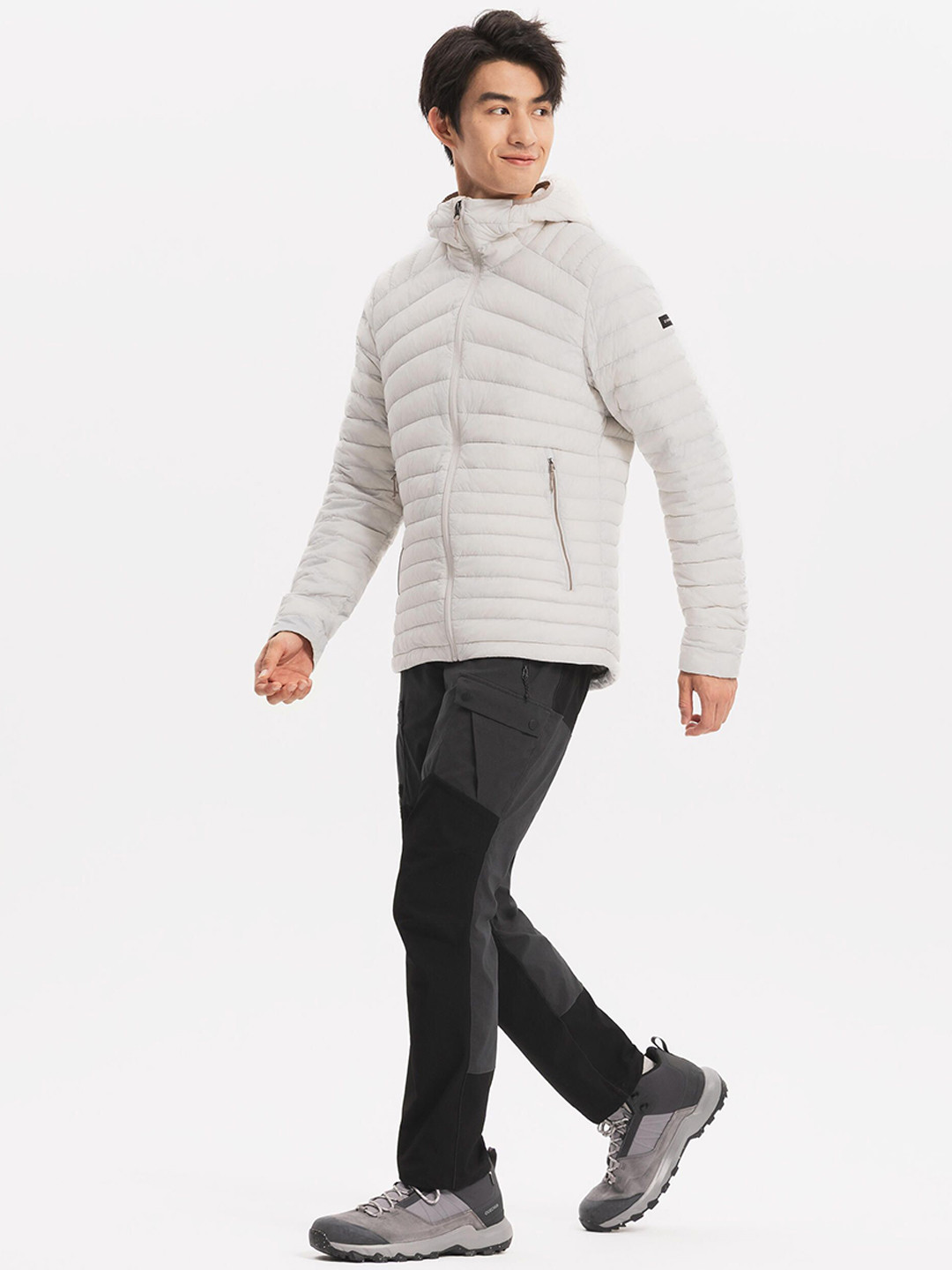 Decathlon FORCLAZ Men Off White Mountain Trekking Down Hooded Jacket Upto 0deg C