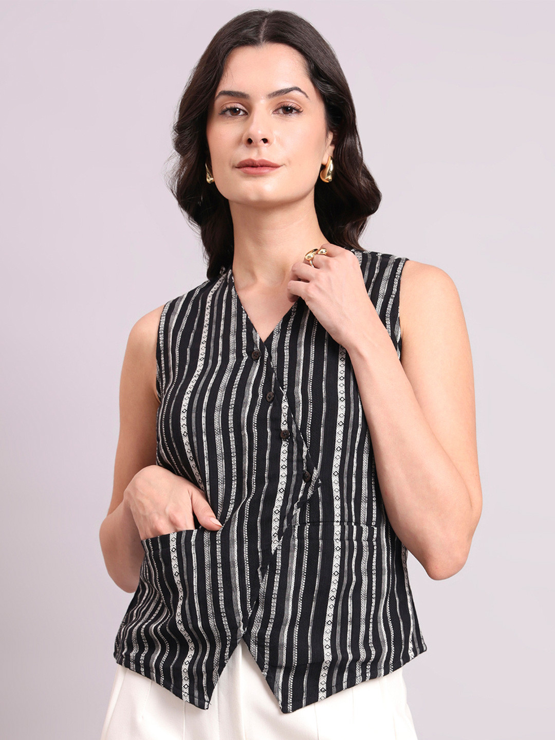 PowerSutra Asymmetric Cotton-Lycra Woven Black & White Striped Vest Top