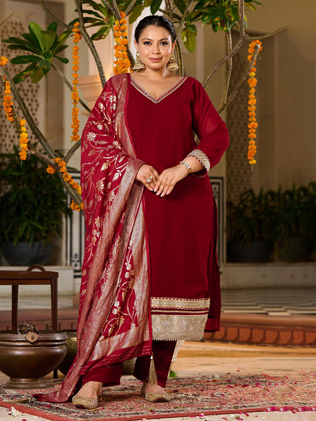 PrettyPlus by Desinoor.com Women Plus Size Maroon Georgette Suit with Zari Dupatta