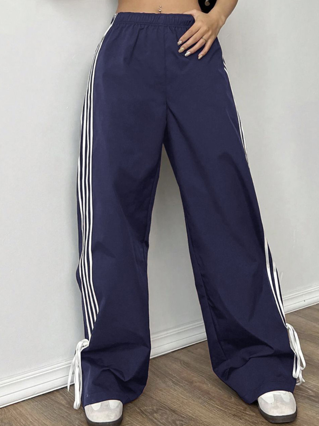 DIMPY GARMENTS Women Striped Relaxed Wide Leg High-Rise Trousers