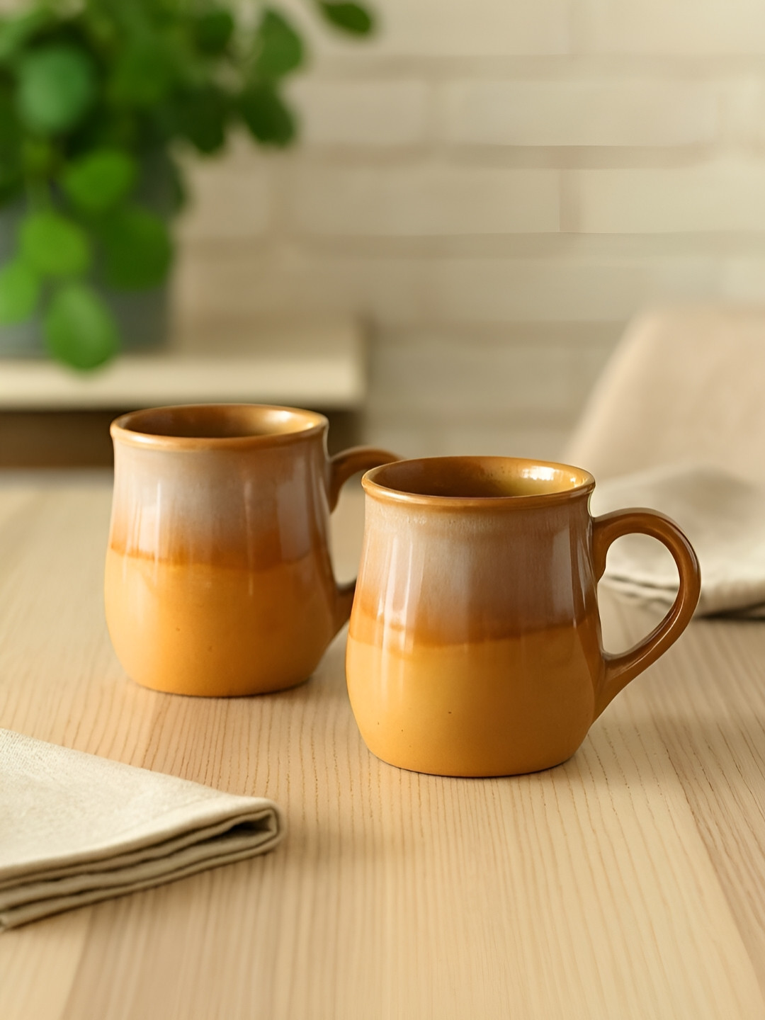 Unravel India Camel Brown & Brown 2 Pieces Printed Ceramic Glossy Mugs 300ml