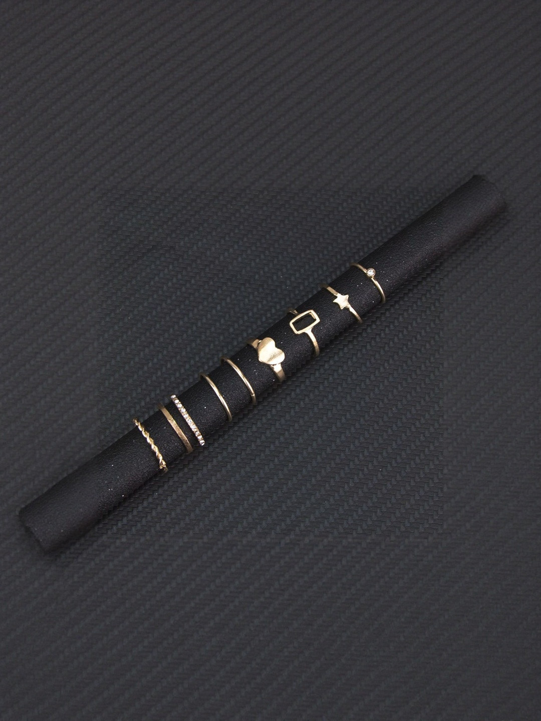 DressBerry Gold Plated 8 Piece Star Heart Cross Chain Ring Set