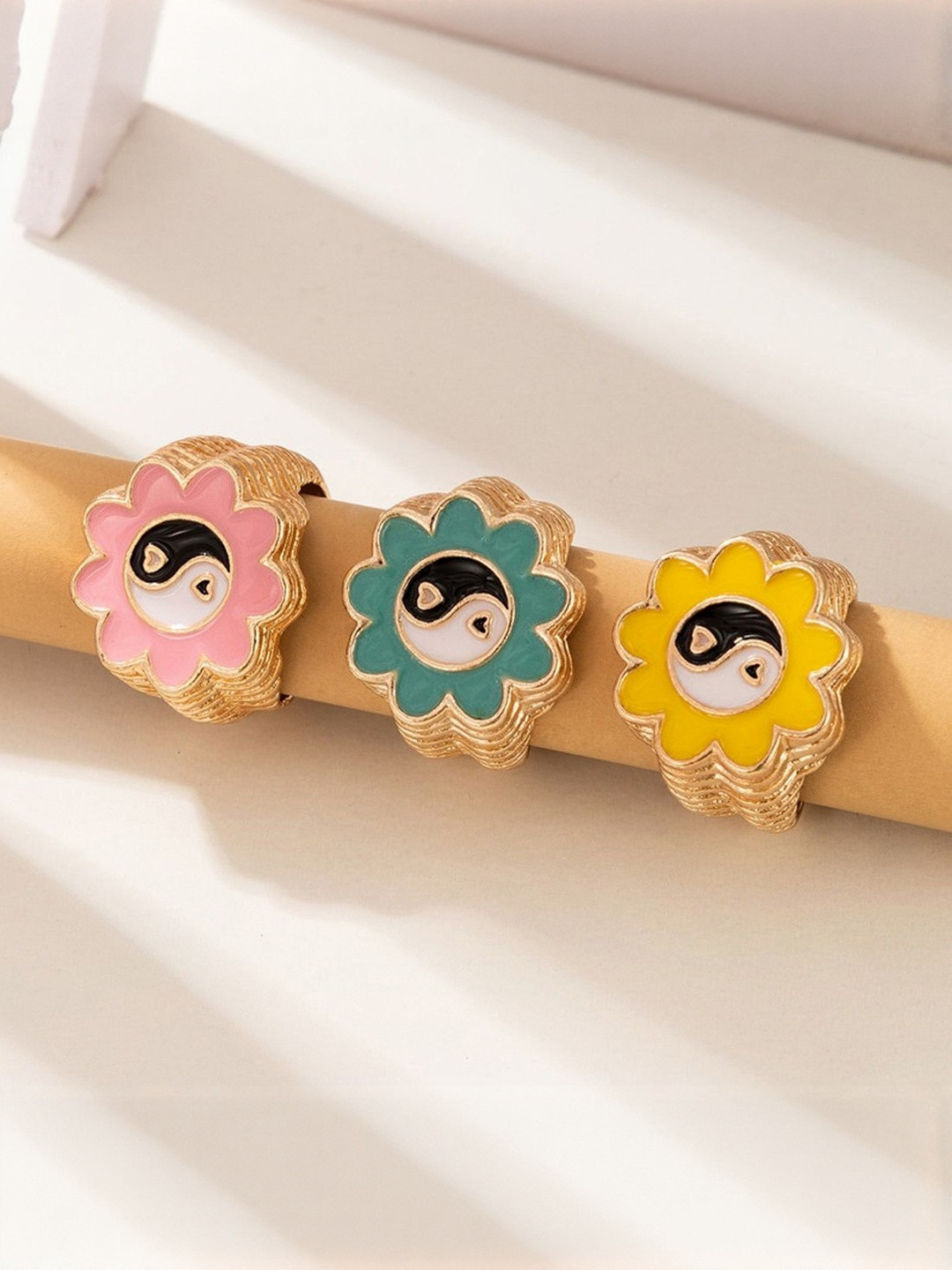 TheVineGirl Women 3 Pcs Charming Multicolor Ring