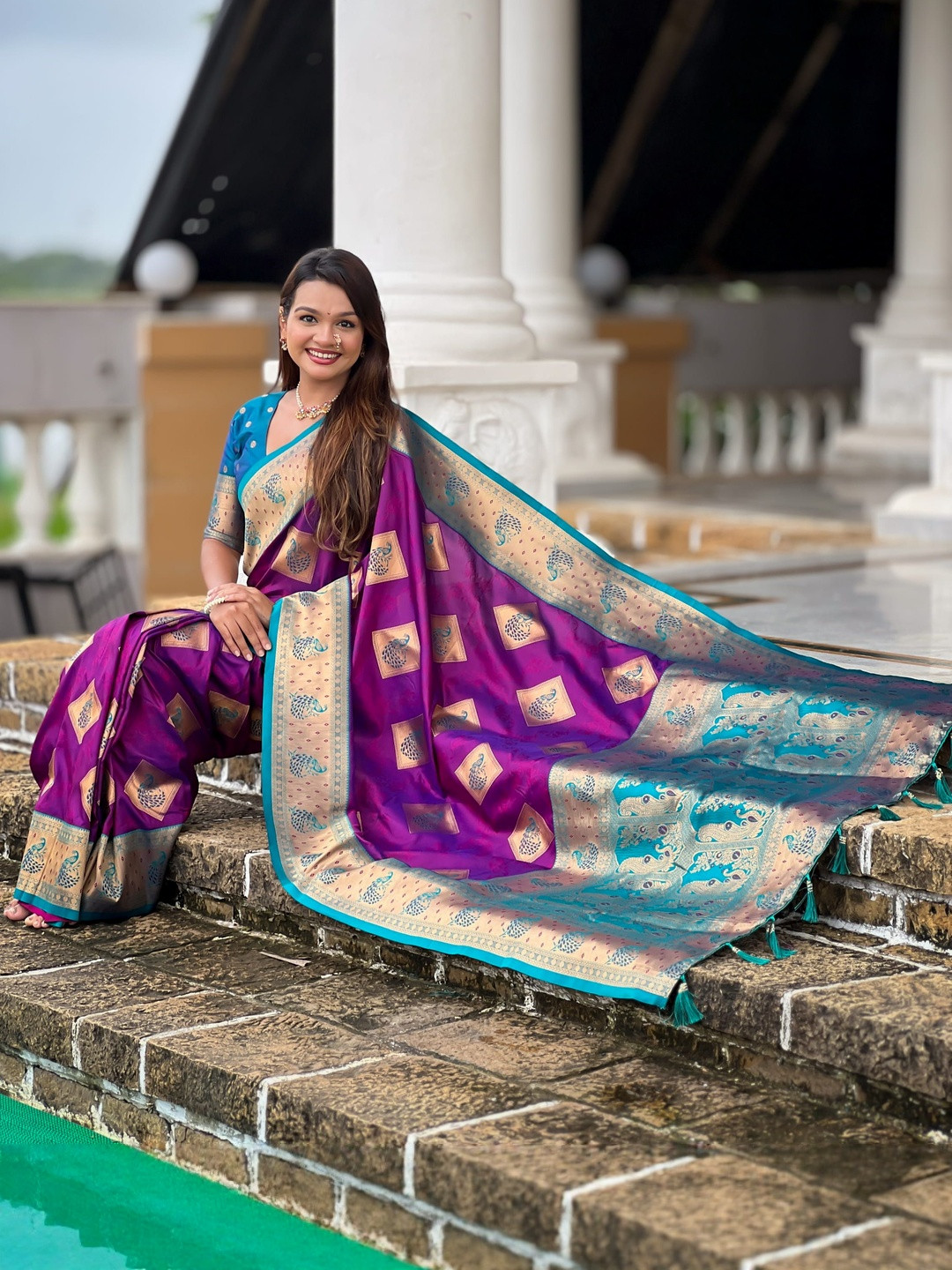 DIVASTRI Purple Woven Design Art Silk Banarasi Sarees