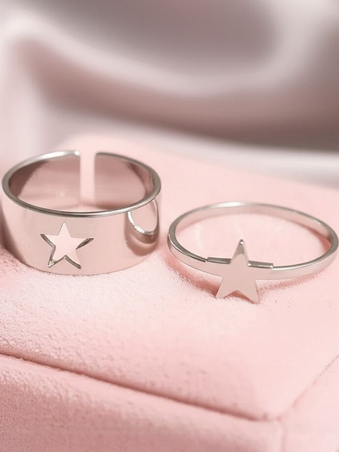 DressBerry Set of 2 Silver Plated Star Wrap Finger Matching Couple Ring