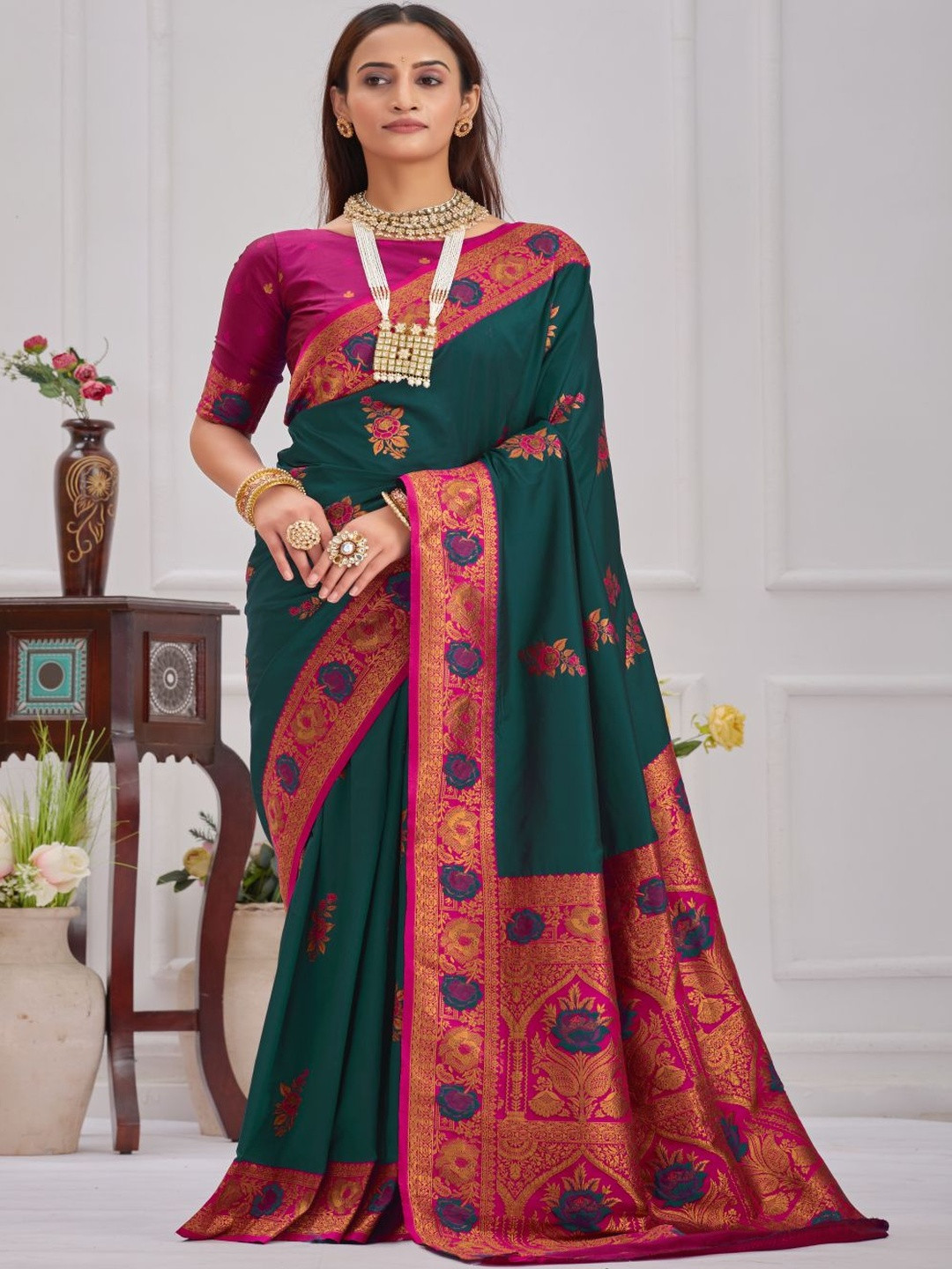 Paramparik Textile Woven Design Zari Art Silk Banarasi Saree