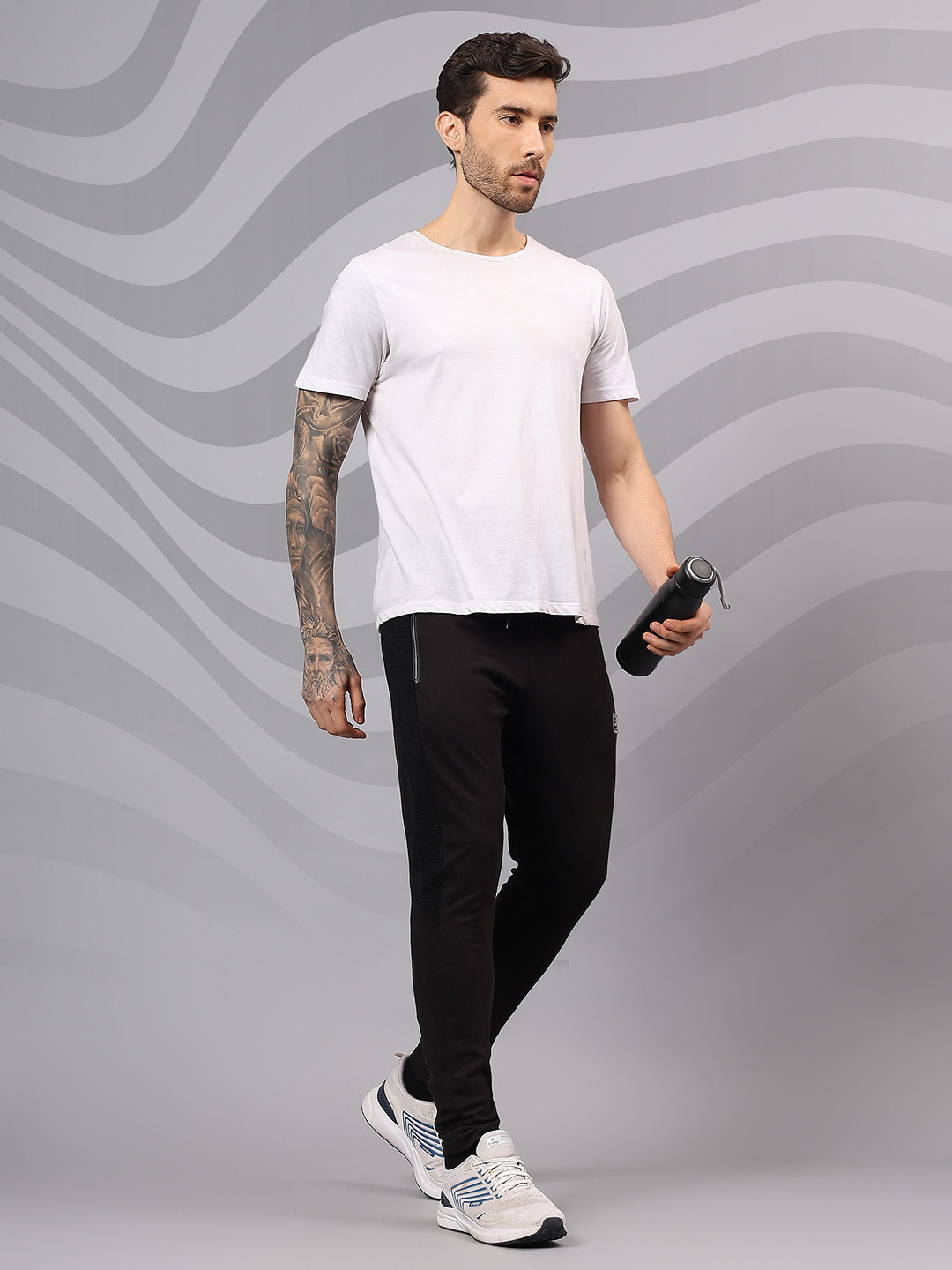 AKTIO Men Tapered Fit Cord-knit Cotton Track Pants