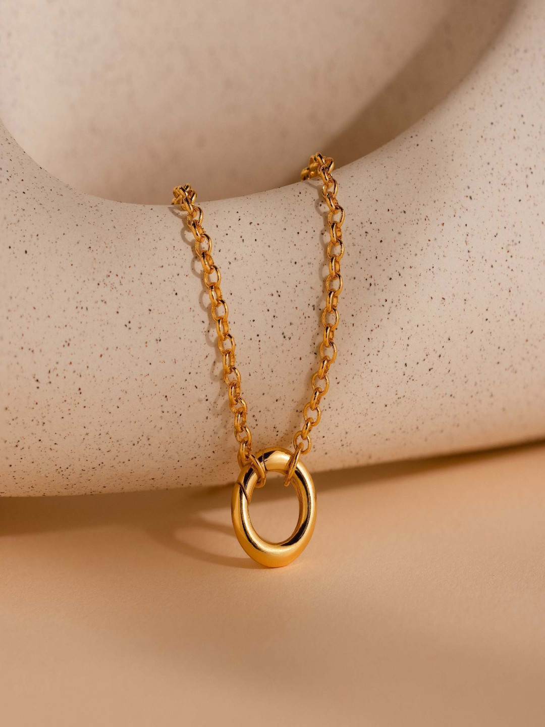 AQUASTREET 18K Gold Plated Waterproof Anti-Tarnish Round Openable Pendant Necklace