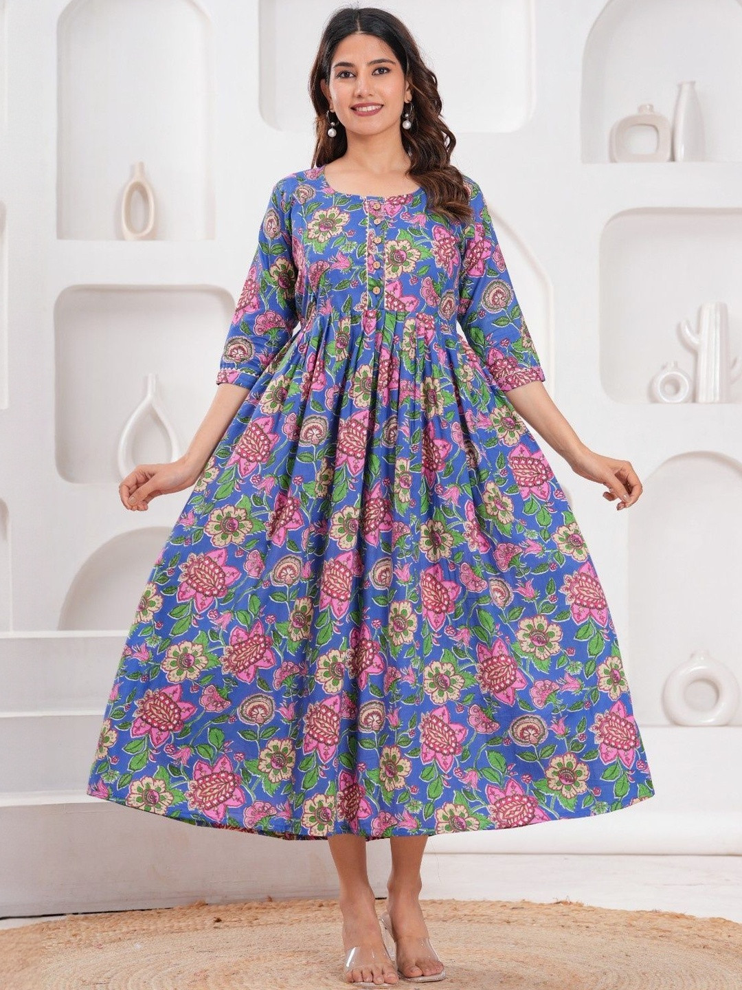 Gora Laxmi Women Blue Kurtas
