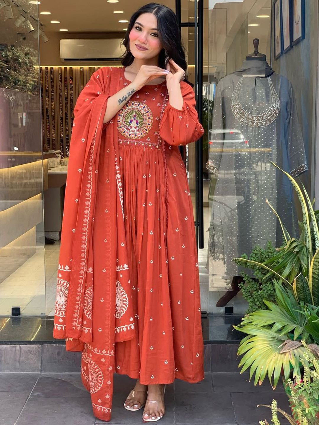 SINGNI Ethnic Motifs Embroidered Pure Cotton Anarkali Kurta With Trousers & Dupatta