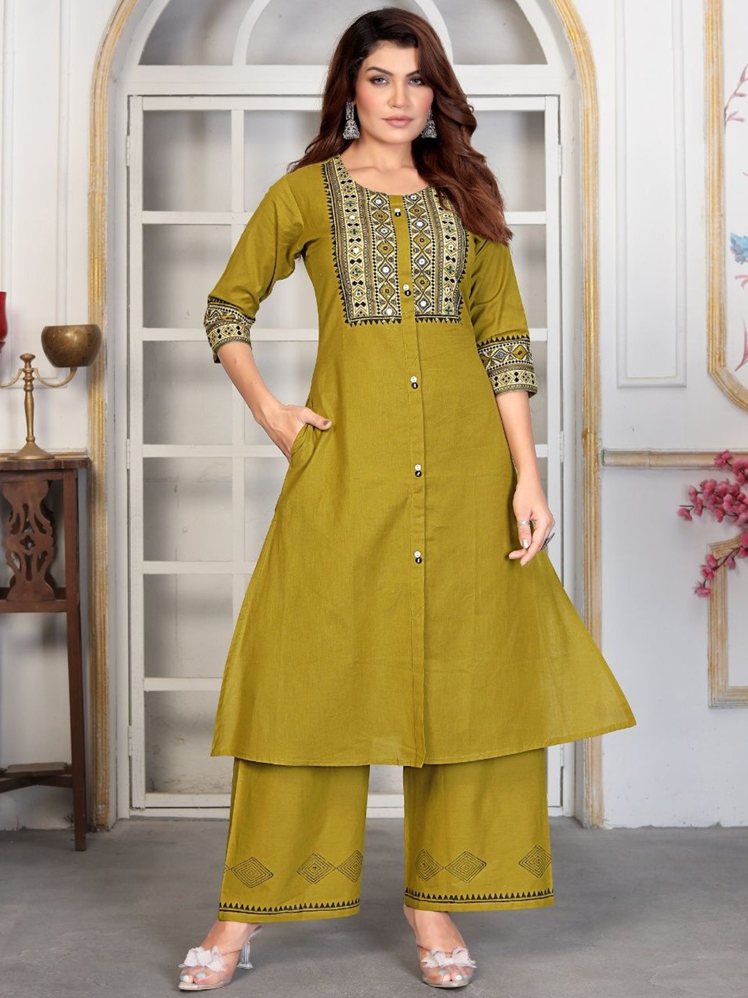 HOUSE OF JENEEVA Ethnic Motifs Embroidered Sequinned Pure Cotton Kurta With Palazzos