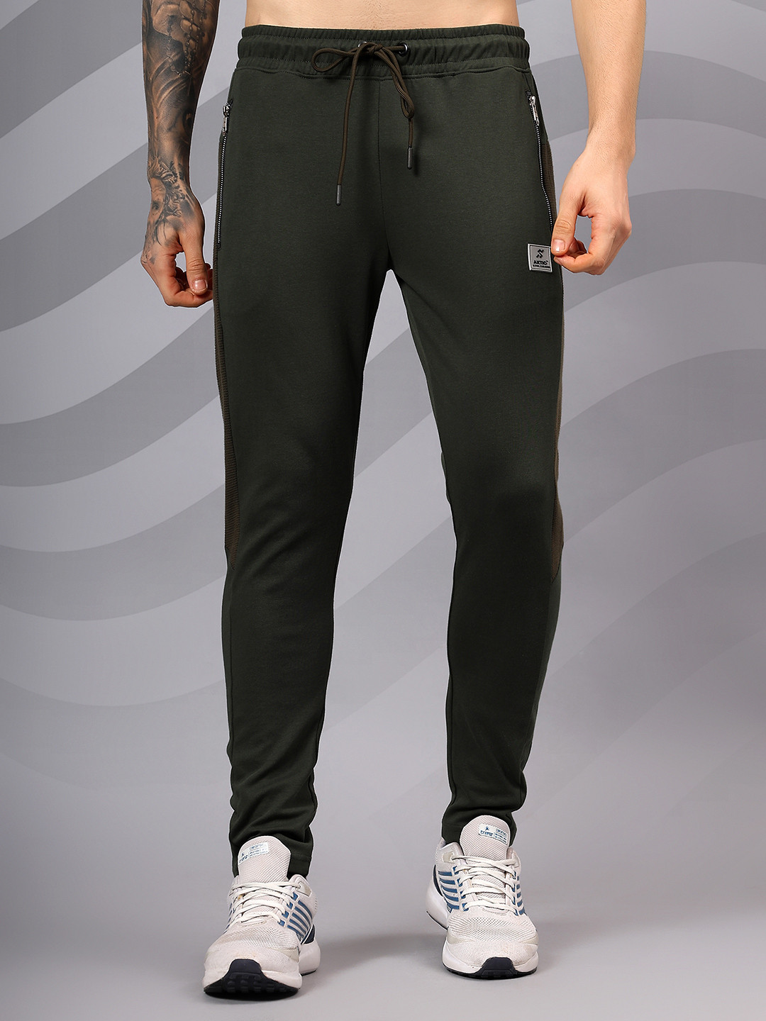 AKTIO Men Tapered-Fit Cord-Knit Track Pants