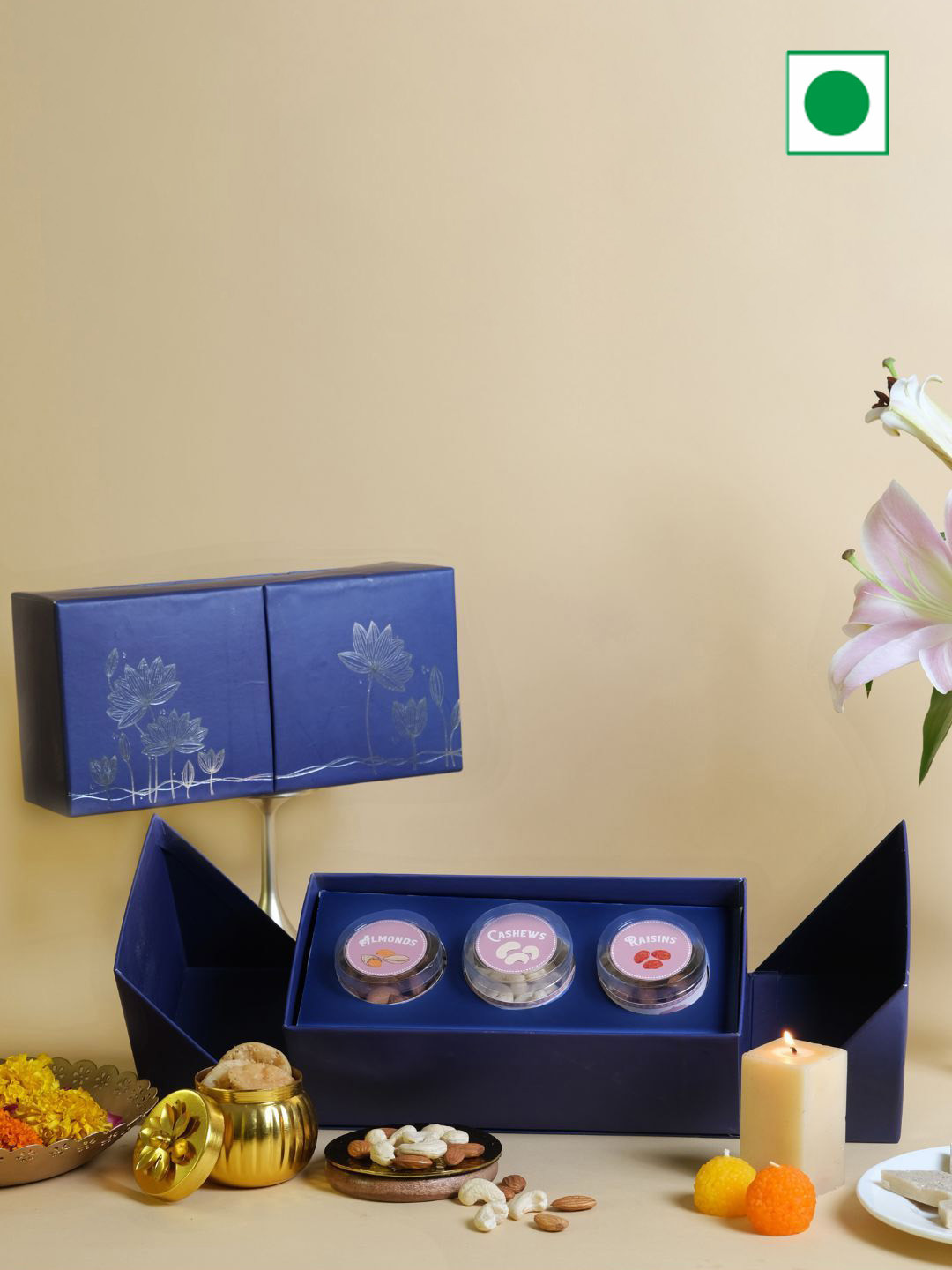 Confetti Gifts Traditional Nuts & Raisins Gift Hamper