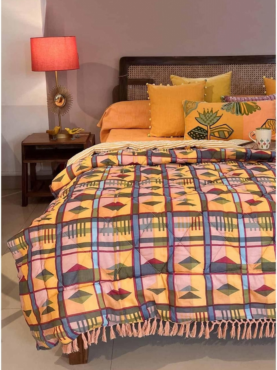 FREEDOM TREE Yellow & Blue Geometric Printed Cotton AC Room 180 Quilt