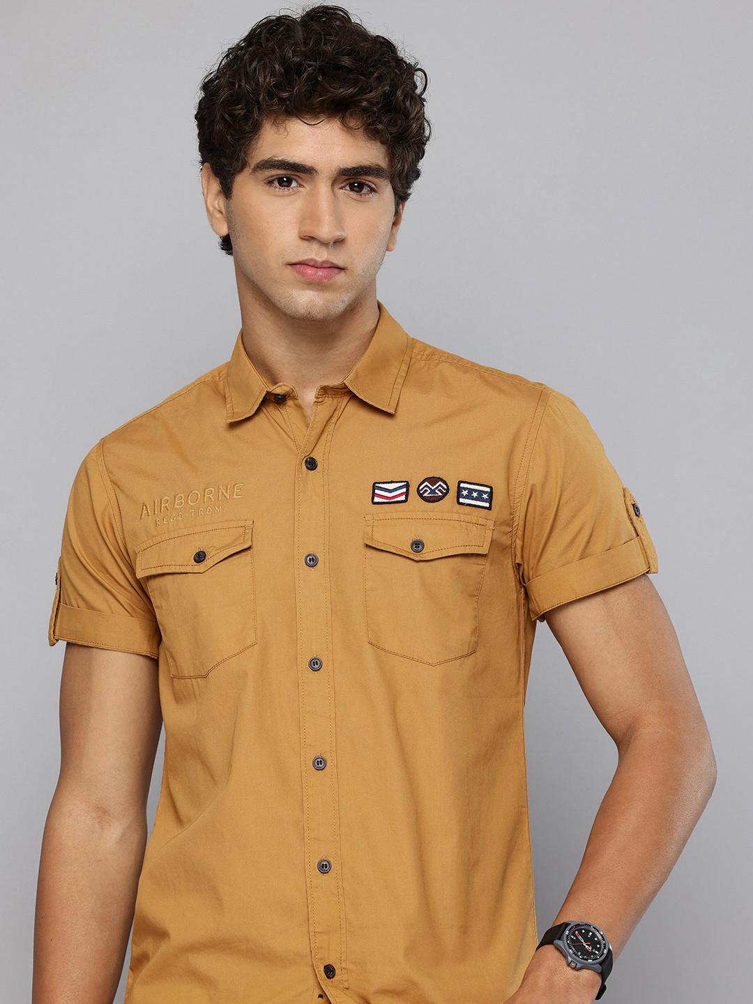 Mufti Slim Fit Roll-Up Sleeves Pure Cotton Casual Shirt