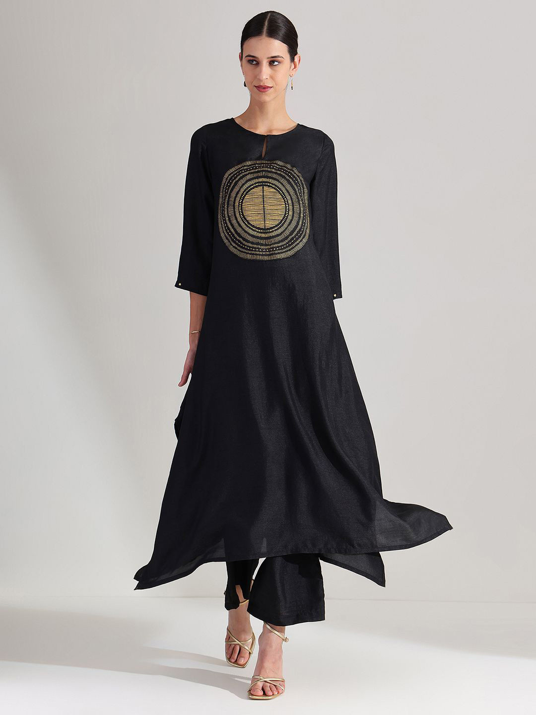 Pink Fort Women Gold Statement Printed Kurta Set