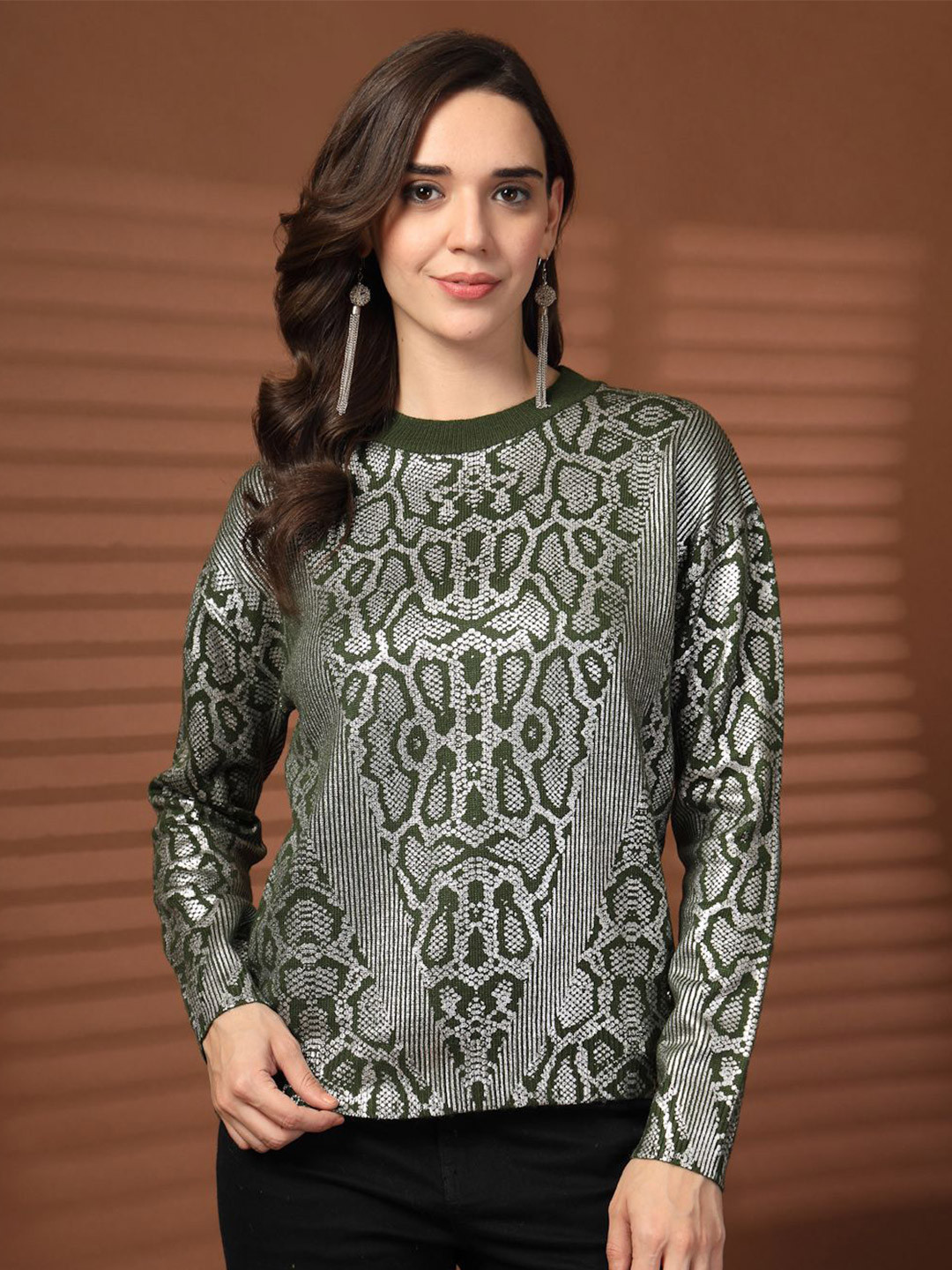 Thirty Threads Women Animal Skin Printed Woollen Pullover Sweaters