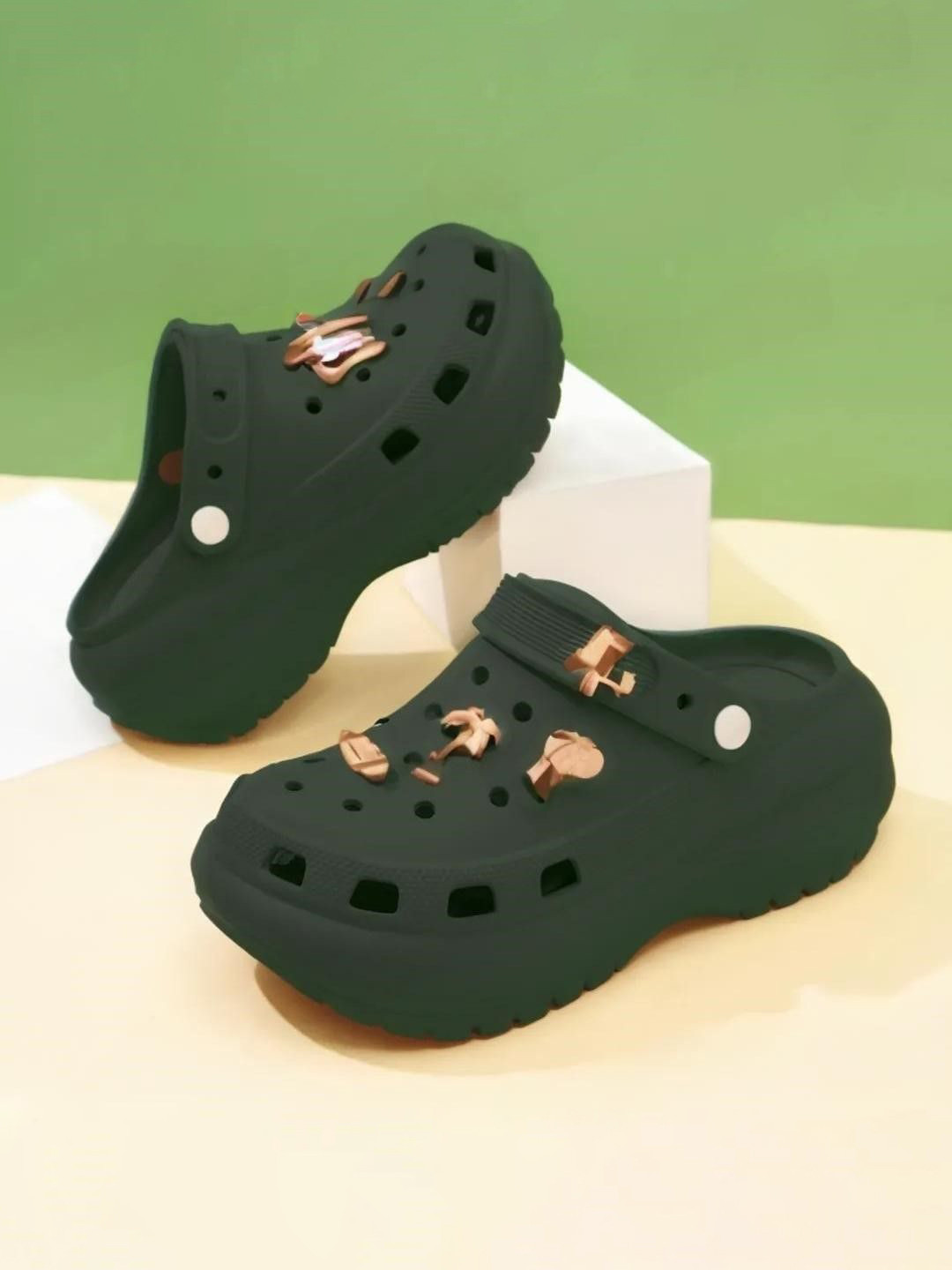 Richmen Women Dark Green Self Design Clogs