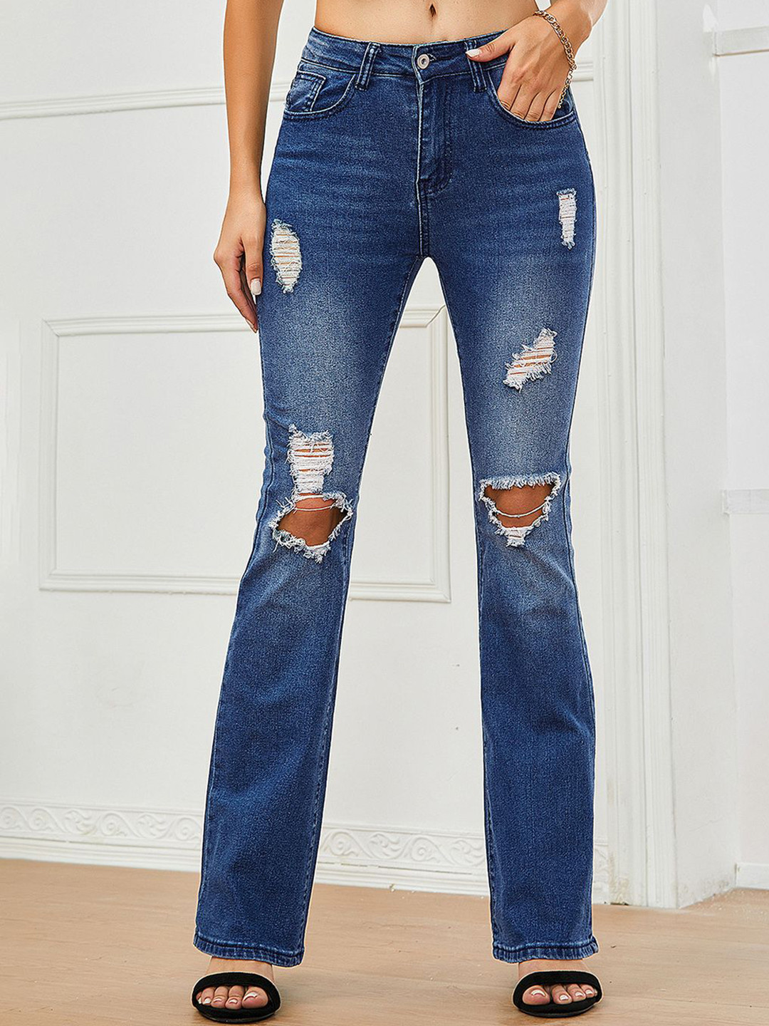 JC Mode Women Regular Fit Low-Rise Mildly Distressed Light Fade Jeans