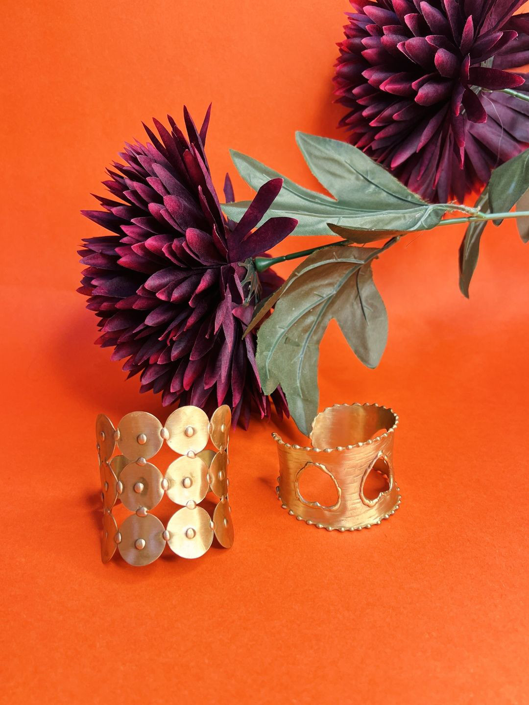 TAG 7 Set Of 2 Circle Chain & Heart  Cuff Bracelets