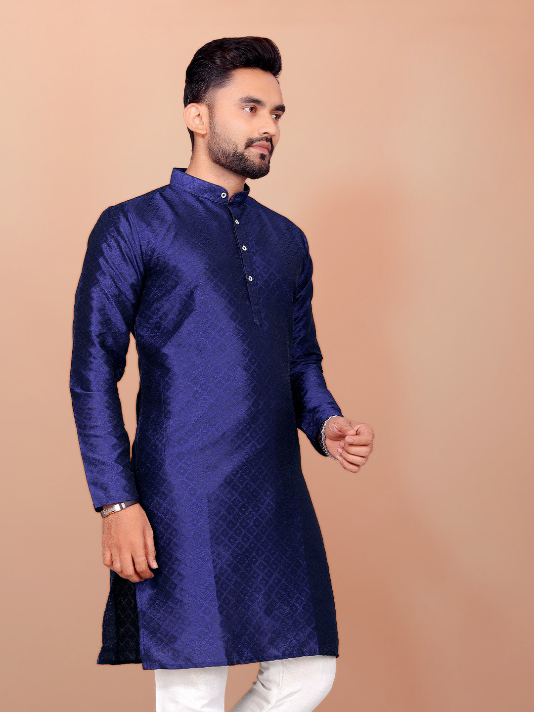 ADITYA TRADE LINK Men Geometric Woven Design Festive Straight Kurta
