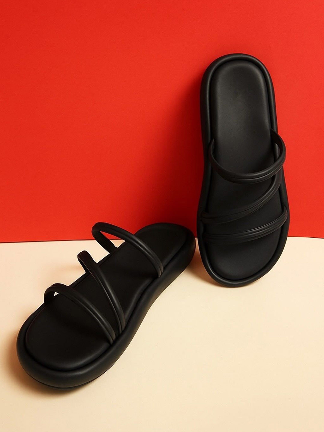 Looper Women Open Toe Flat Sandal with Comfortable Sole