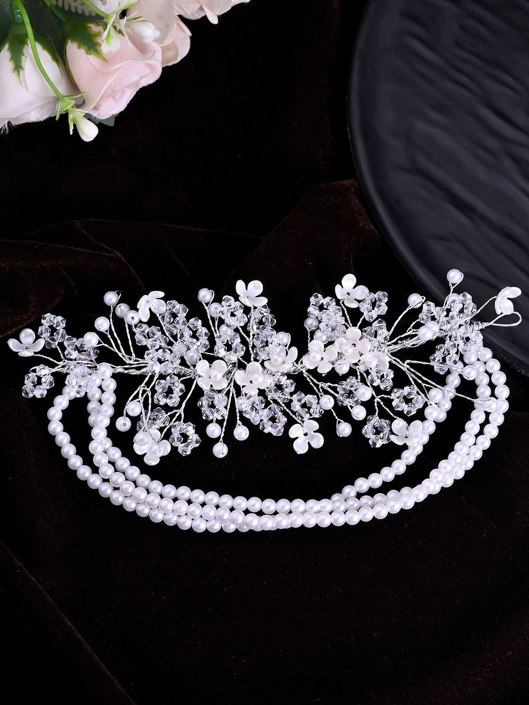Silvermerc Designs Women White Floral & Pearl Beaded Bridal Hair Accessory