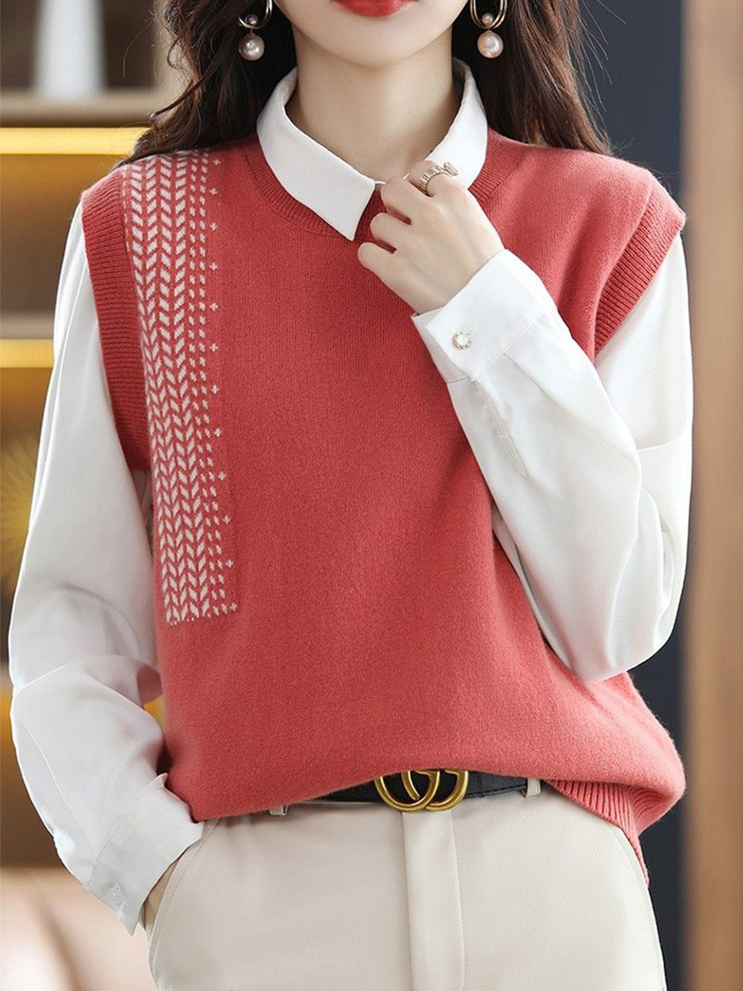 StyleCast Women Pink Geometric Sleeveless Knit Vest Top