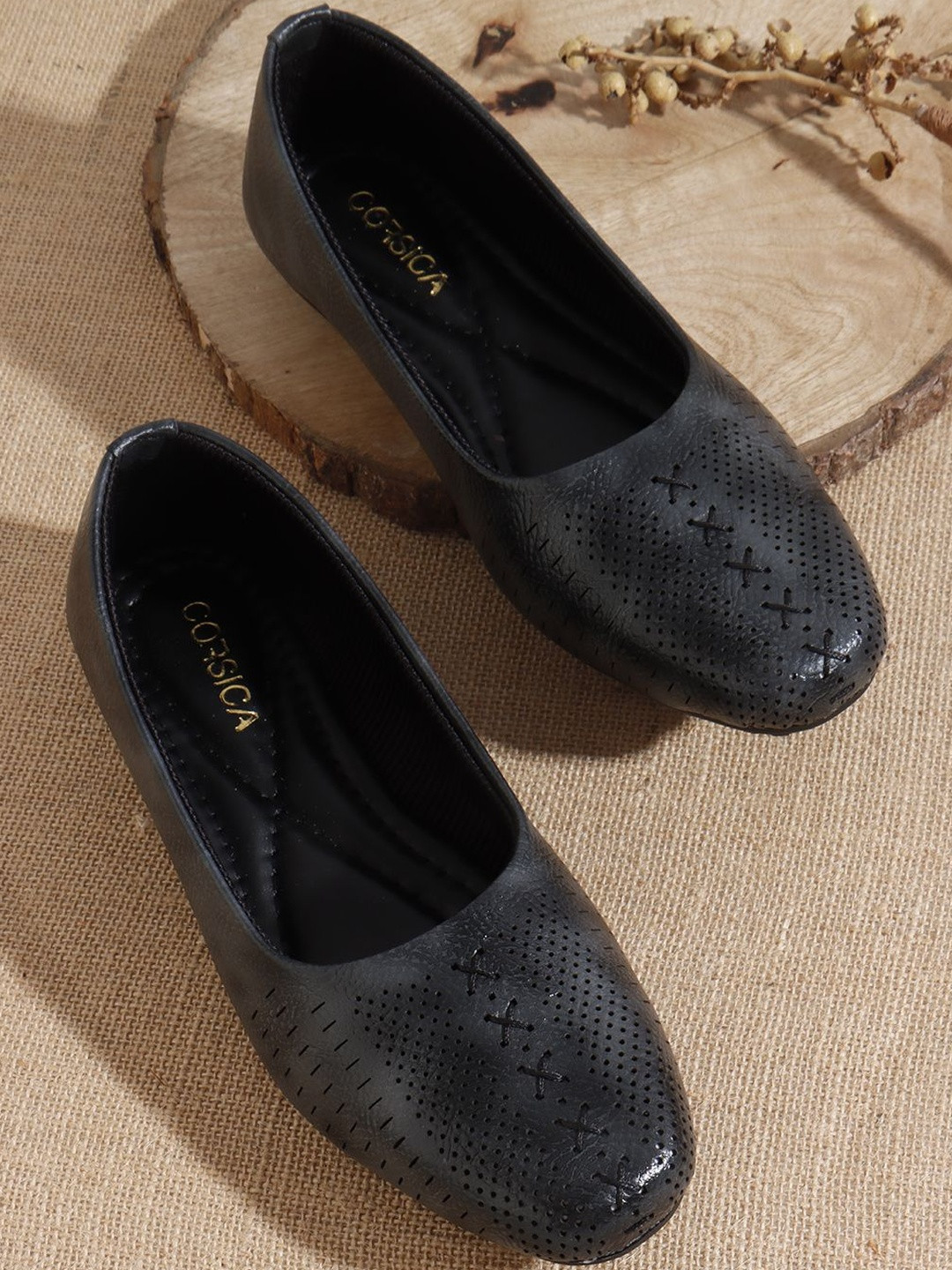 CORSICA Women Black Casual Flat Ballerinas