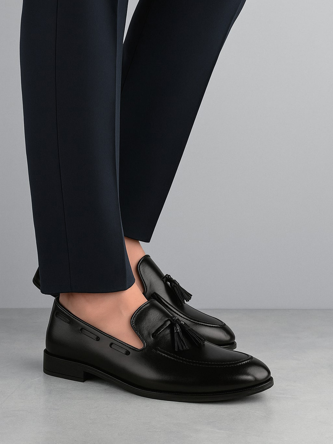 ASTEROID Men Black Solid Formal Tassel Loafers