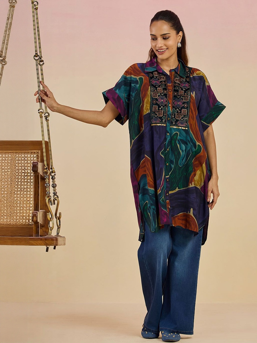 Lakshita Women Viscose Rayon Shirt Collar Printed Tunic