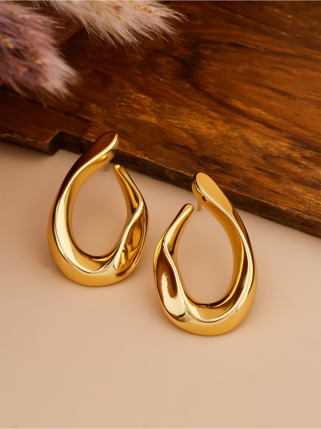 QUERALT Brass Plated Oval Shaped Studs