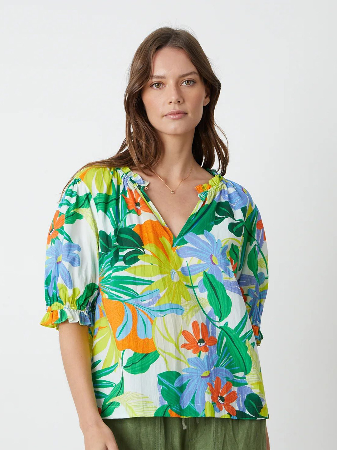 FNOCKS Women Tropical Printed V-Neck Cotton Top