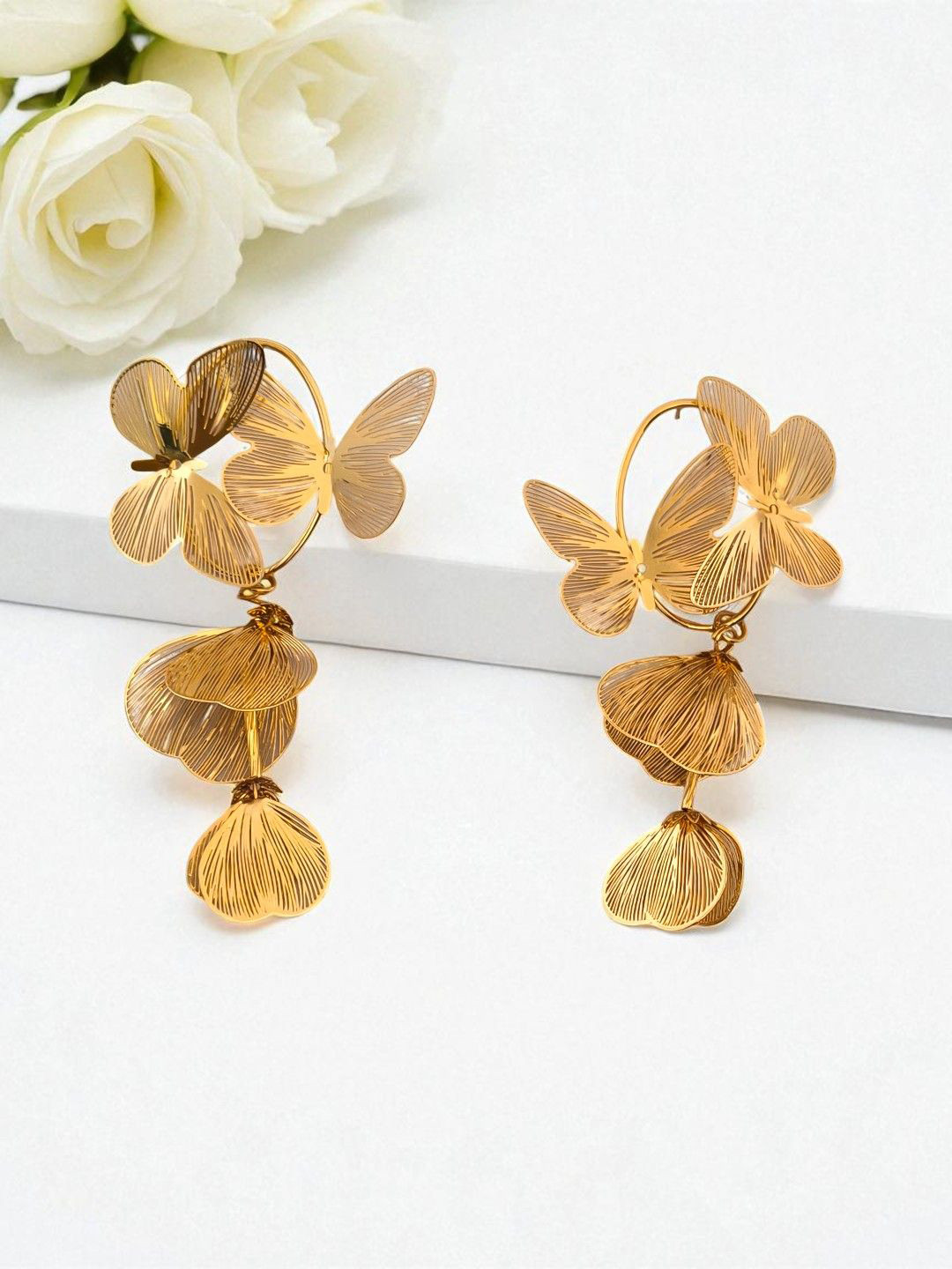 AVANT-GARDE PARIS Gold-Plated Butterfly Shaped Drop Earrings