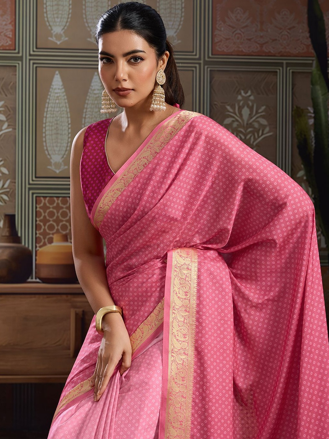 100 Dreams Printed Zari Bandhani Saree With Unstitched Blouse Piece
