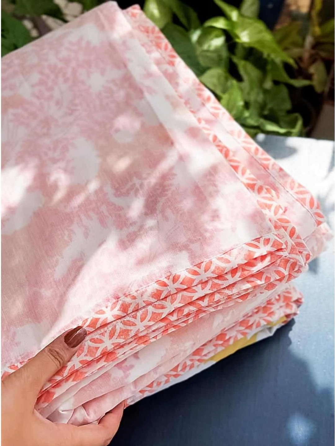 FREEDOM TREE Pink & White Floral Printed Cotton AC Room 210 Dohar