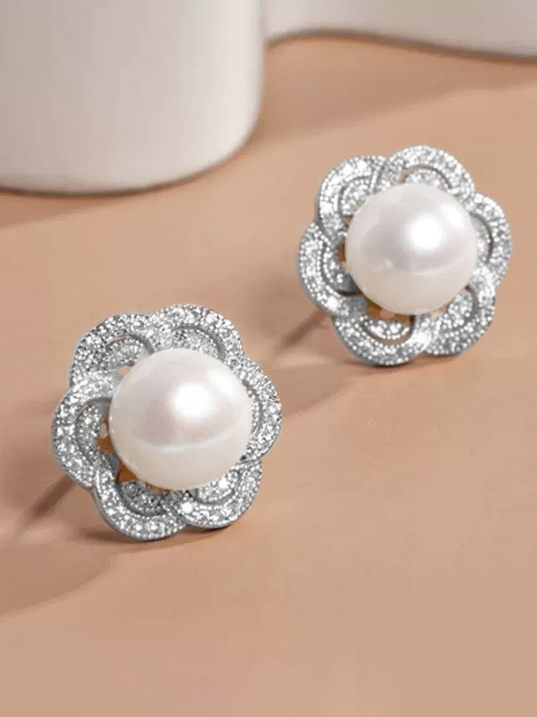 Peora Silver Plated Cubic Zirconia Studded And Pearls Beaded Floral Shaped Studs