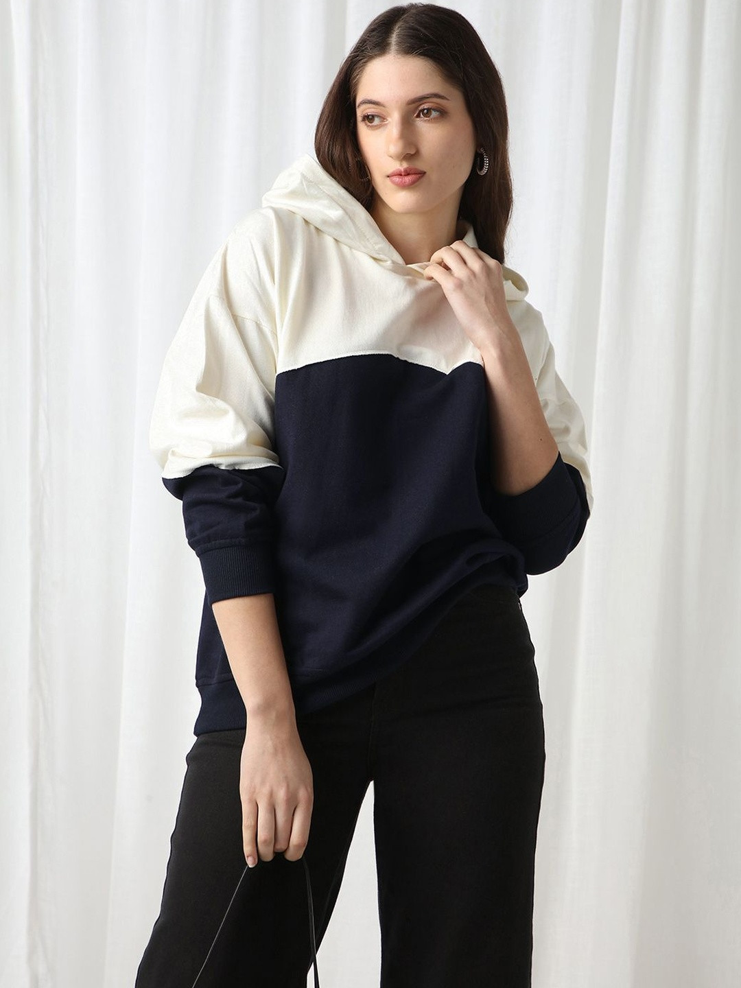 Globus Assorted Colourblocked Hooded Ribbed Hem Oversized Pure Cotton Pullover Sweatshirt