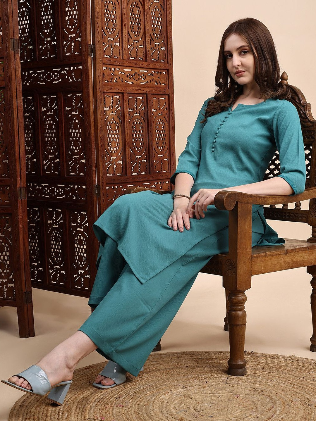 KALINI Women Teal Kurta Sets