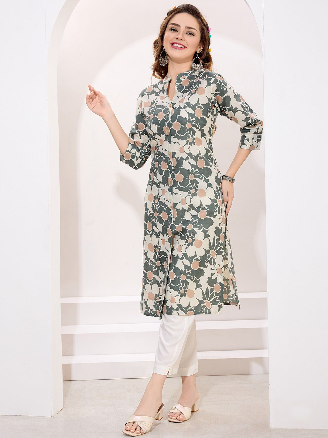 keshubaba Women Green Linen Cotton Floral Printed Long Kurta With Ban Collar