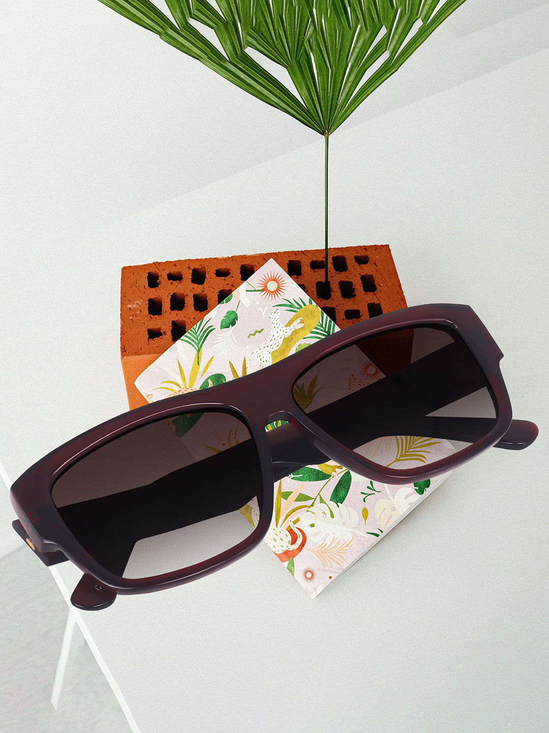 Peter Jones Eyewear Unisex Red Lens & Red Oversized Sunglasses With Polarised Lens