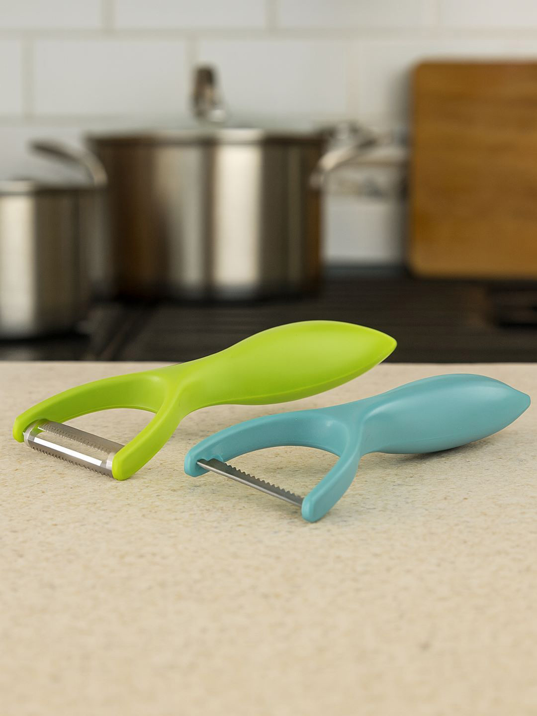 Kuber Industries Assorted 2 Pieces Y-Shaped Vegetable & Fruit Peelers