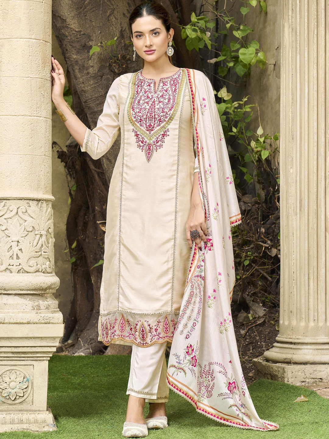 Anouk Women's Cream Embroidered Kurta With Trouser & Printed Dupatta