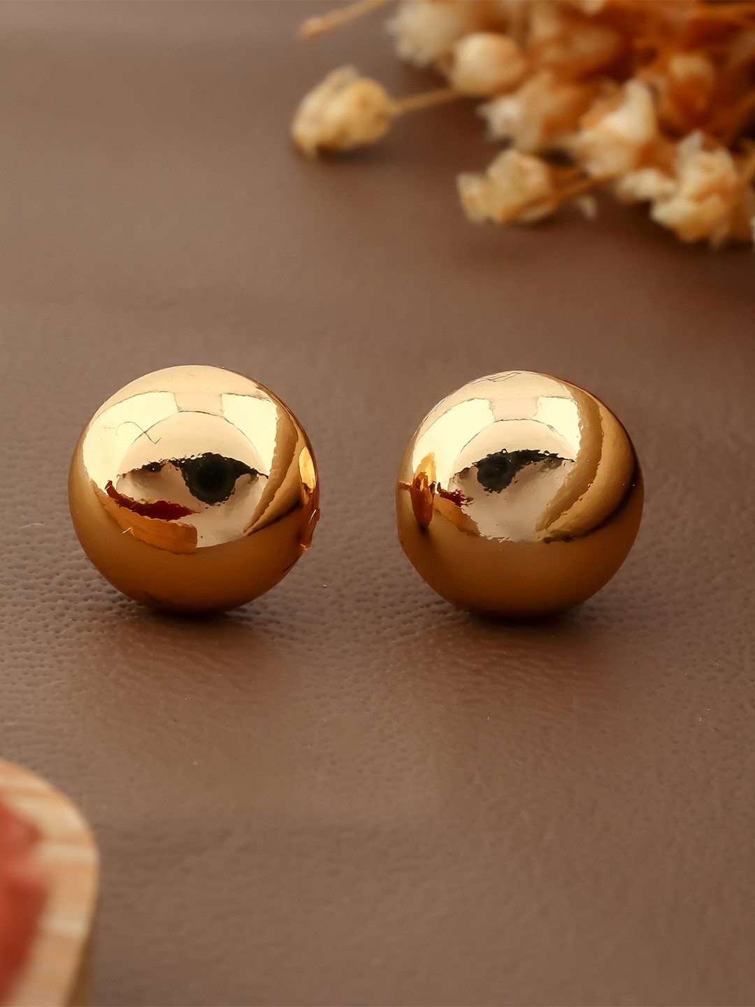 QUERALT Brass Plated Spherical Shaped Studs